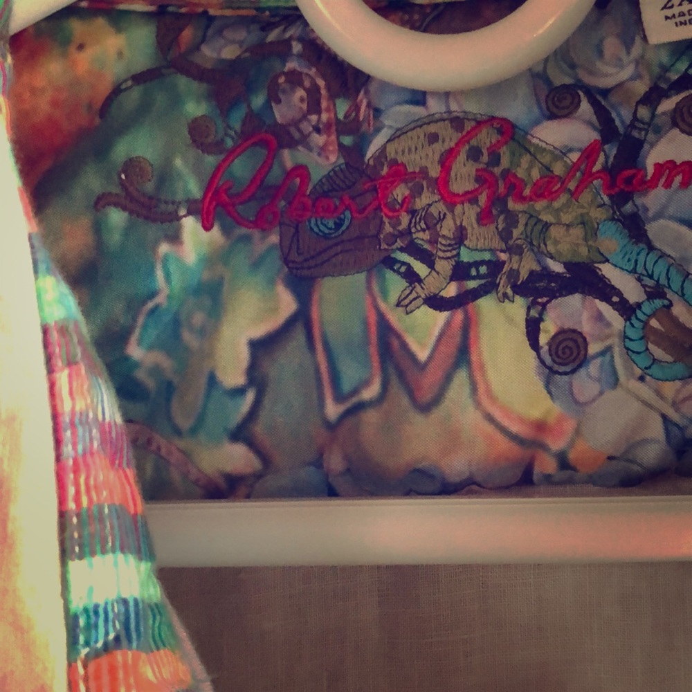 Men’s shirt. Robert Graham